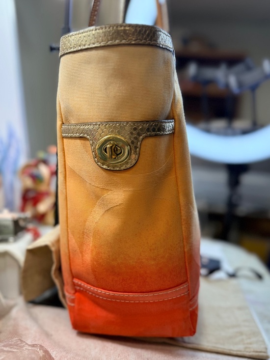 Coach vintage Limited Edition Orange Ombre Signature Tote - Picture 6 of 16